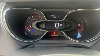 Renault Captur 1.3 TCe 150 (110 kW) - 9