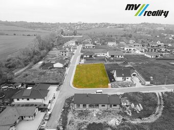 Dobrovice, prodej pozemku o celkové výměře 1 282 m2 - 9