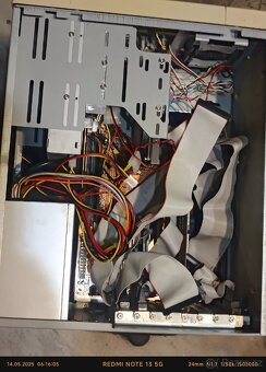 💵1-700kč💵počítač v klasické béžové ATX skříni Eurocase - 9