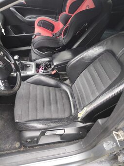 Prodám Passat B6 2.0 TDI 16v bkp - 9