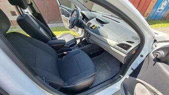 Renault Megane III, 1.6i - 9