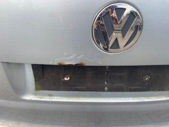 VW Touran 2.0tdi, 7 místný - 9