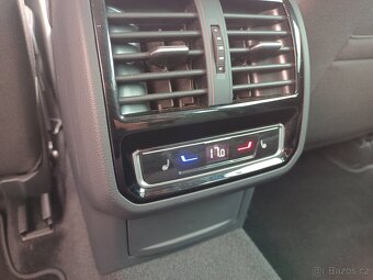 VW Passat B8 Variant 2.0TDI 110kW DSG Full LED 38tkm ACC kam - 9