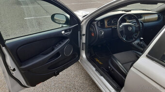 JAGUAR X-TYPE 2.0 kombi manuál - 152 000 km - 9