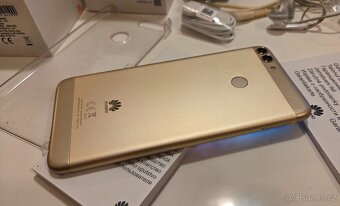 HUAWEI P Smart - stav nového, málo používaný - 9