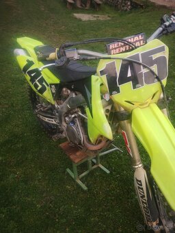 Suzuki rmz 450 - 9