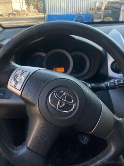 Prodám Toyota Rav4 - 9