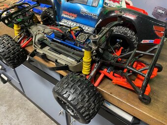 Traxxas slash ultimate 4x4 - 9