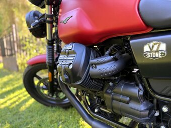 Moto Guzzi V7 Stone 850 Rosso Rovente 2023 DPH - 9
