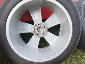 Prodám letní sadu alu kol Audi Q7 r20 - 9