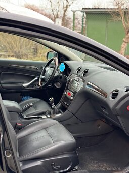 Ford Mondeo 2.2 Tdci,129kw,rok 2009,Ghia Kůže - 9