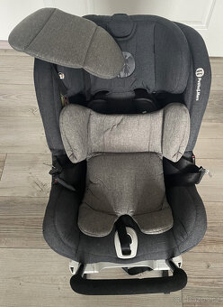 AUTOSEDAČKA REVERSAL ISOFIX Petite&Mars (od 0-4 let) - 9