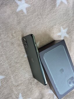 iPhone 11 Pro 256gb stav baterie 93% - 9