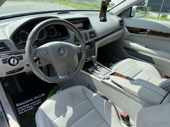 Mercedes-Benz E kupé +Najeto 285TKM+rv.2010 - 9