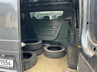 Ford transit 2.2 tdci-6 míst,servisní historie. - 9