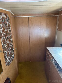 Karavan Wilk - 9