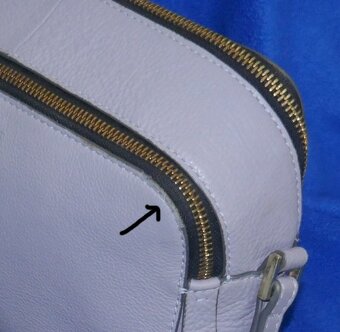 Kožená šedá kabelka/crossbody Paul Costelloe - 9