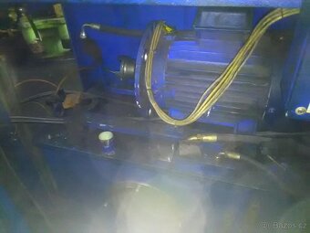 Vstřikovací lis na plasty Maplan MTF 1500 300 - 9