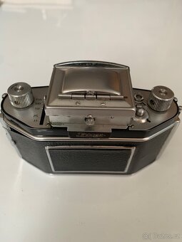 Fotoaparáty ALTISSAR a EXA Jhagee - 9