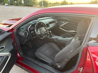 Chevrolet Camaro RS 2021 - 9