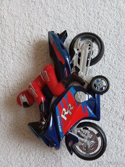 Prodám dětské hračky: zvířátka, auta, motorku - 9