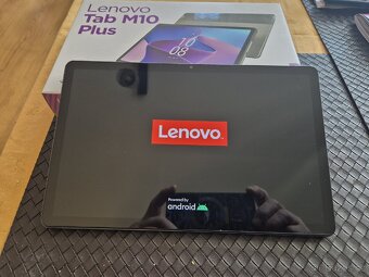Lenovo tab.M10 Plus - 9