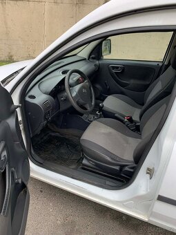 Opel combo-C 1.4 5.místné - 9