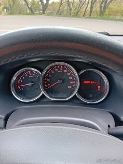 Sandero  Stepway - 9