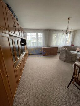 Prodej bytu 3+1, 66 m², ul. Sídliště, Žebrák, okres Beroun - 9