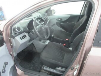 Nissan Pixo 1,0 -Kroupy - 9