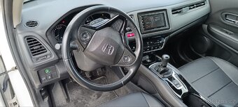Honda HR-V 1.5 - 9