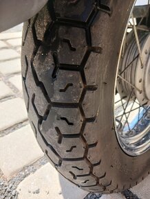 Suzuki GZ 125 Marauder - 9