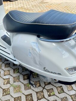 Vespa 300 GTS - 9