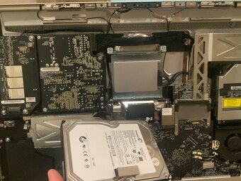 Apple iMac 27" Mid 2011 (A1312) i7 16GB 6970M - 9