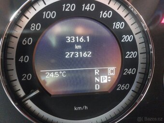 Mercedes Benz třídy E 350 CDI 4 matic combi - 9