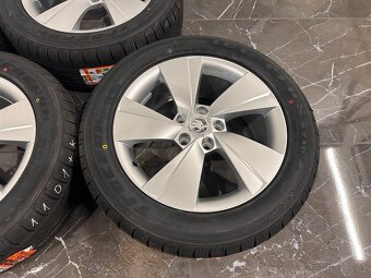 original alu kola škoda superb III IV R17 3v007364 - 9