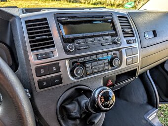 VW Multivan T5 2.0 TDi 103kW 2014 - 9
