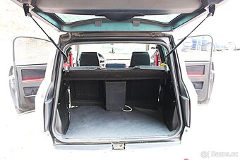 Microcar MGO - 9
