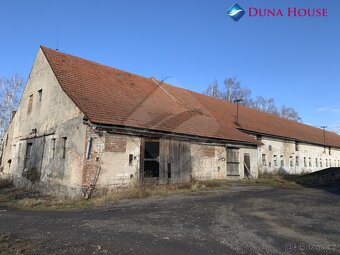 Prodej pozemku 1 691 m2 se zemědělskou stavbou, Mančice - Do - 9