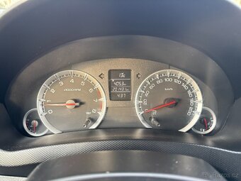 Suzuki Swift 1.2 VVTi 69 kW CZ 1. MAJITEL SERVISKA - 9