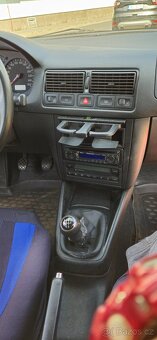 Prodám VW Golf 4 - 9