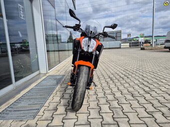 KTM 890 Duke GP - 9