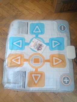 Nintendo Wii + bohate prislusenstvi - 9