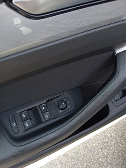 VW PASSAT B8 RLINE , ACC,NAVI,KAMERA,TAŽNÉ,atd - 9