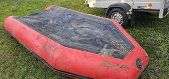 Nafukovací motorový člun s kýlem 320cm - na díly - 9