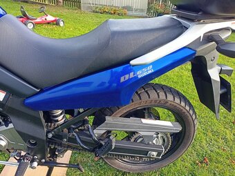 Suzuki V-Strom 650 - 9