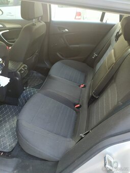 Prodám Opel Insignia 2.0 Cdi - 9