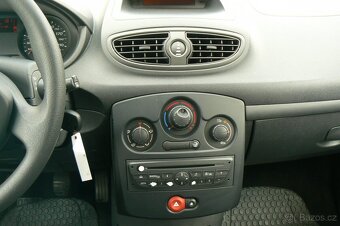 Renault Clio 1.2 - 2009 - 9