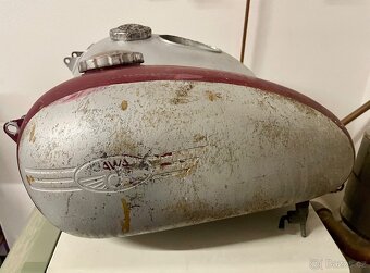 Nádrže 3 ks Jawa kývačka a panelka - 9