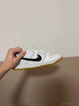 Nike Dunk Low (white gum) - 9